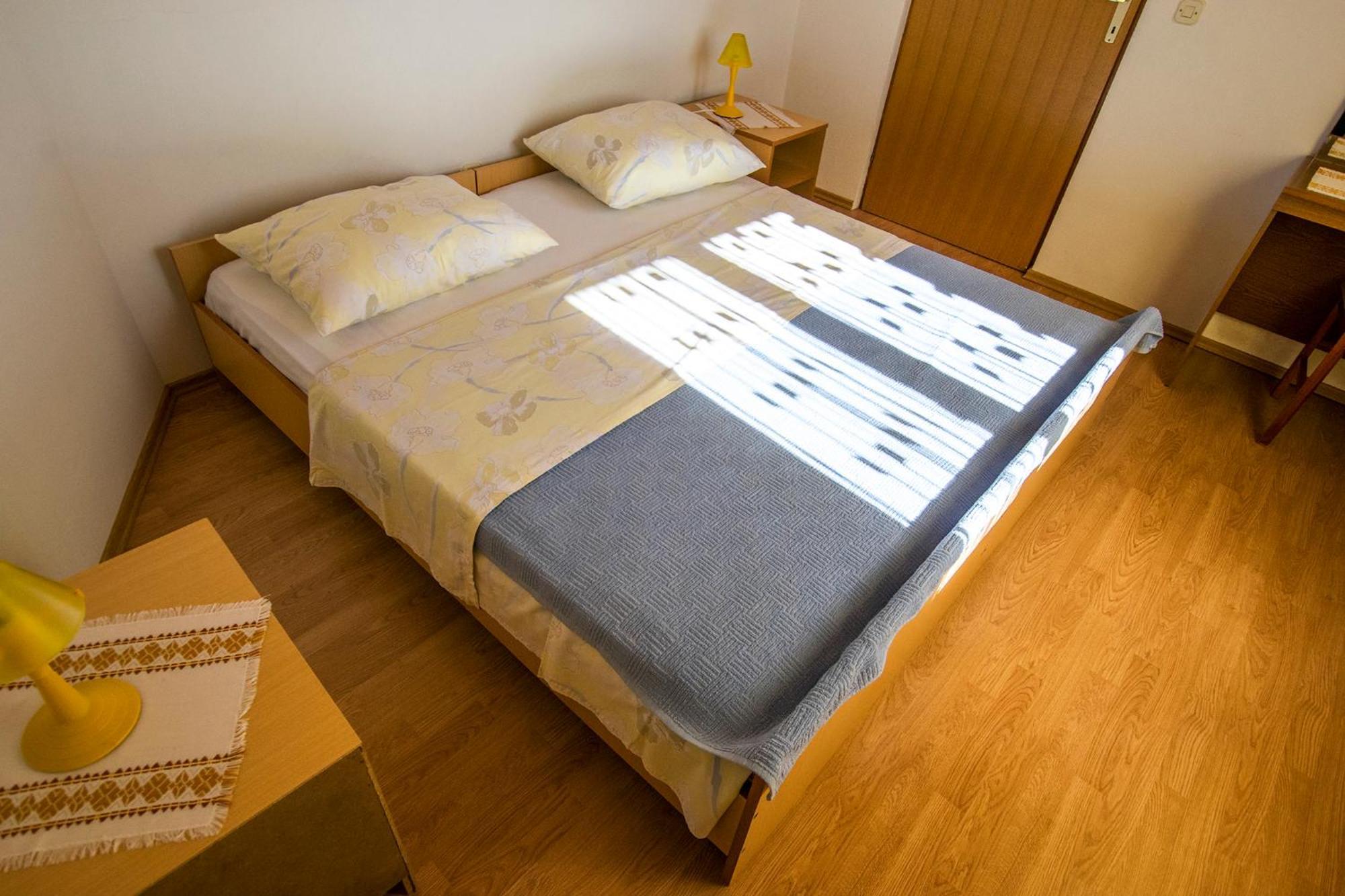 Apartments Zile Starigrad Exterior photo