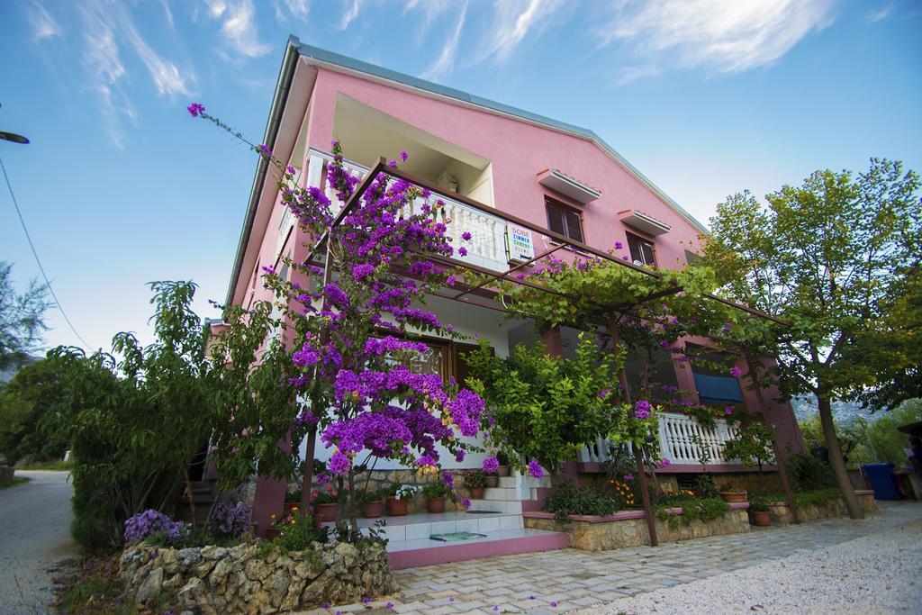 Apartments Zile Starigrad Exterior photo