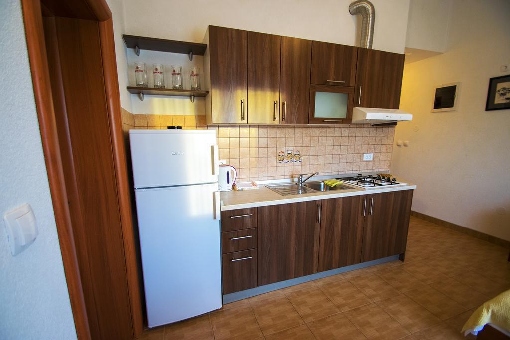 Apartments Zile Starigrad Room photo
