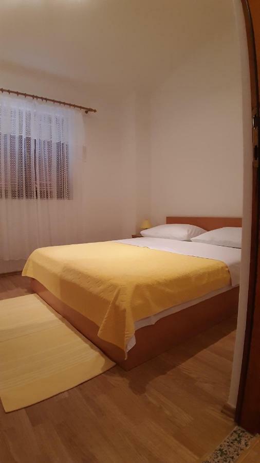 Apartments Zile Starigrad Exterior photo